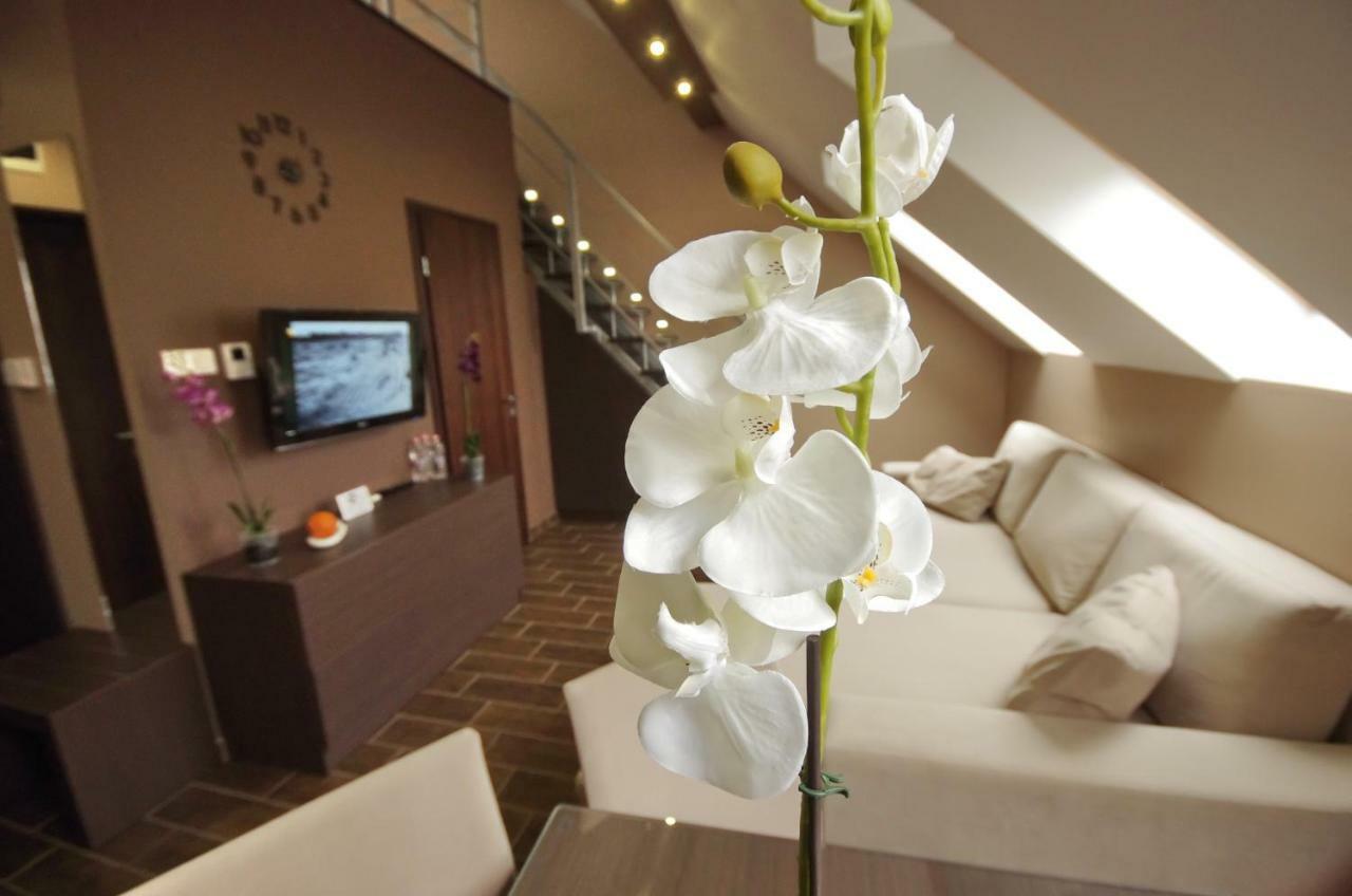 Royal Residence Apartments Gyula Exterior foto